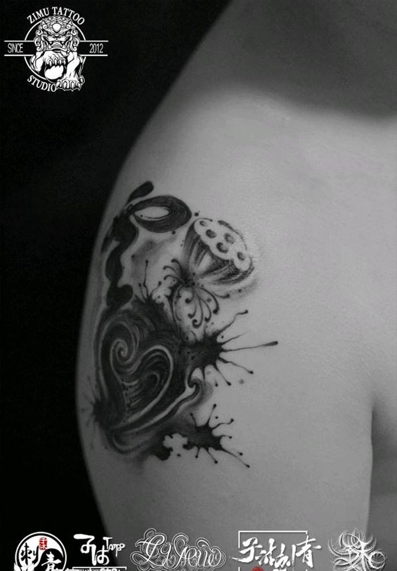 泼墨遮盖书法汉字莲蓬纹身图片_手臂水墨纹身图案