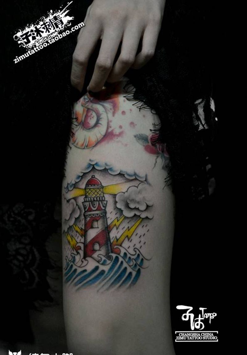 灯塔 骇浪 闪电 乌云 雨天纹身图片