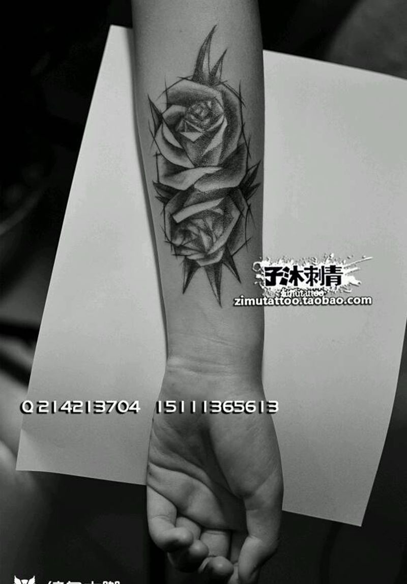 速写双玫瑰 耗时1.6纹身图片_手臂欧美成品纹身图案
