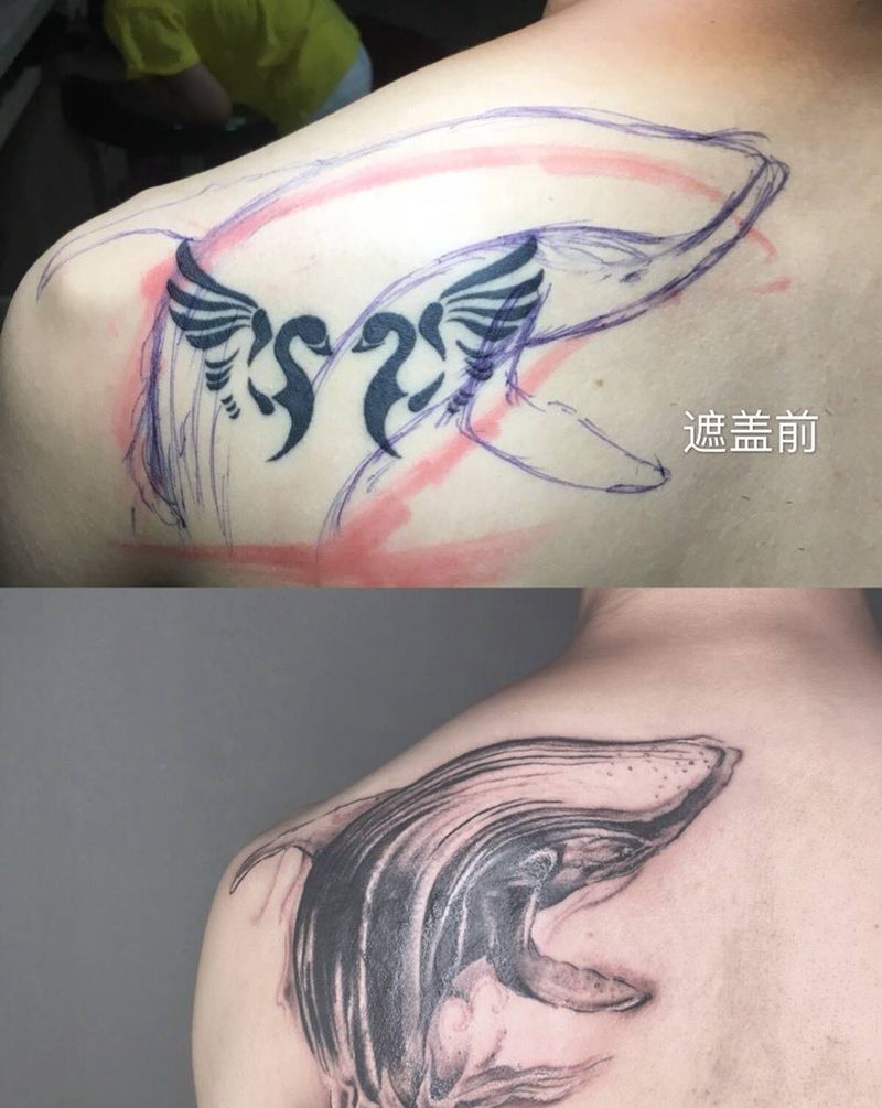 鲸鱼纹身图片_背部水墨纹身图案