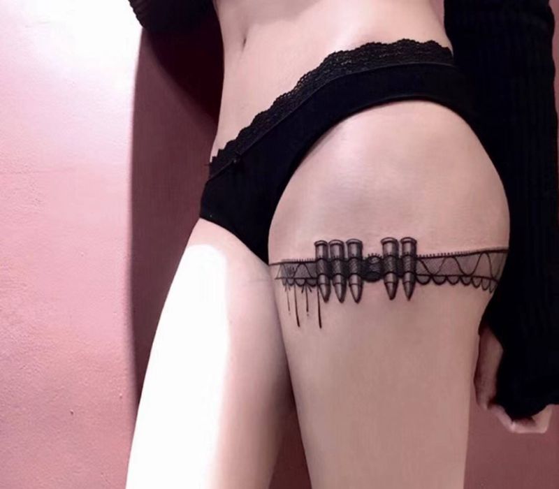 腿环纹身图片_腿部臀部纹身图案