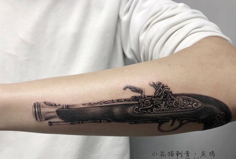 gun纹身图片