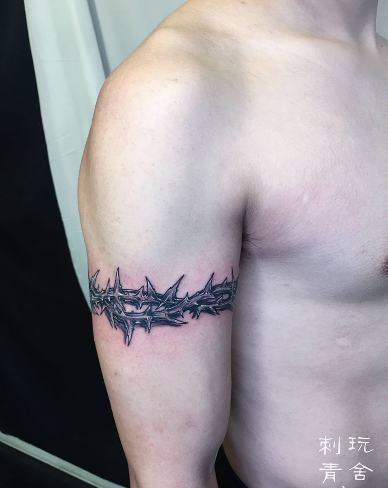 荆棘纹身图片_手臂纹身图案