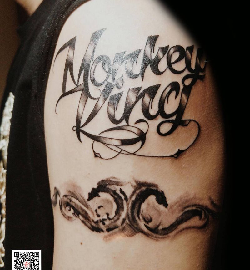 龙纹身图片_手臂水墨龙纹身图案