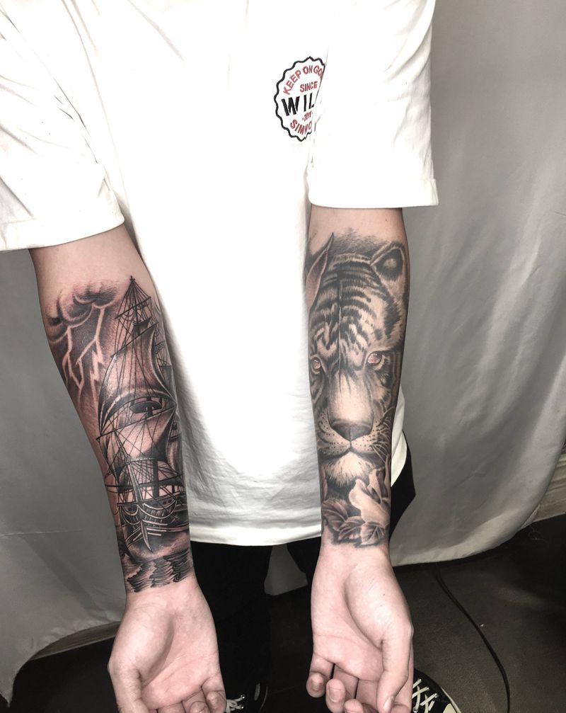 前年的锡纸和今年的船儿纹身图片_手部欧美写实纹身图案