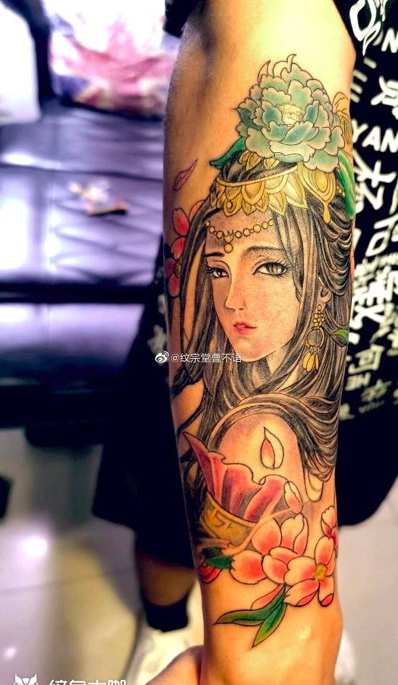 艺伎纹身图片_手部中国风纹身图案