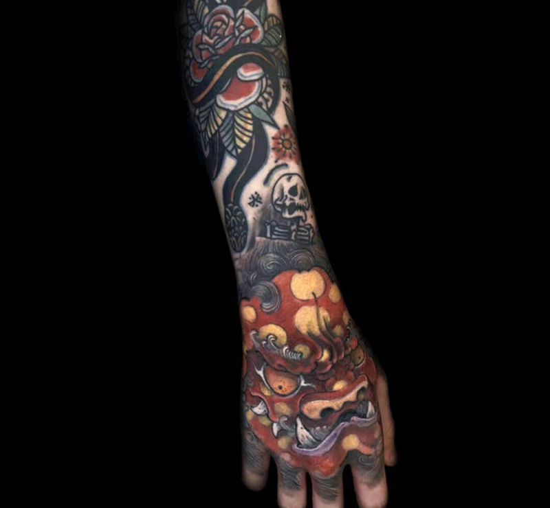 拼接花臂纹身图片_手臂老传统新传统纹身图案