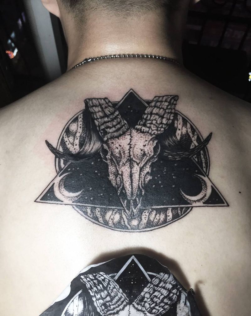 阿亮师傅作品：点刺纹身图片