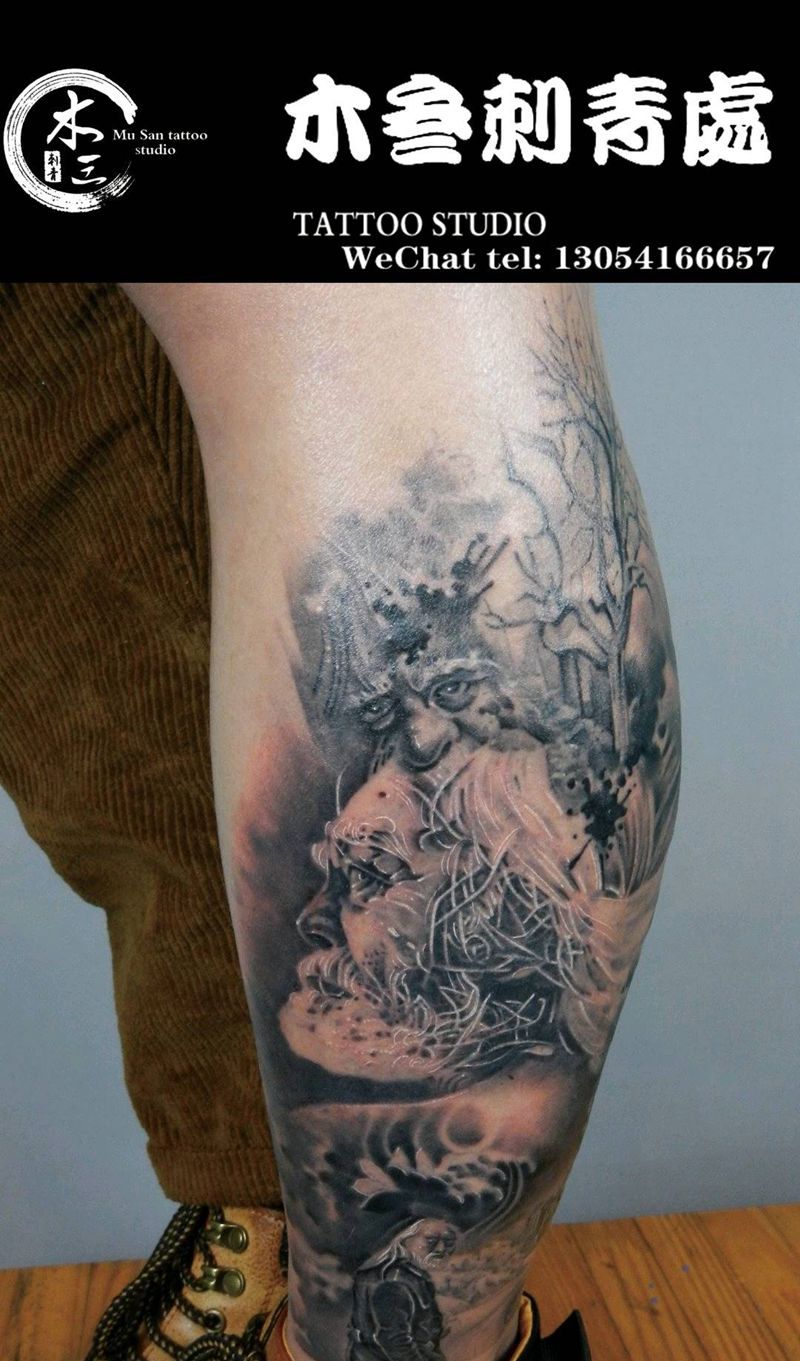 写实《励志老人王德顺》纹身图片_腿部欧美写实纹身图案