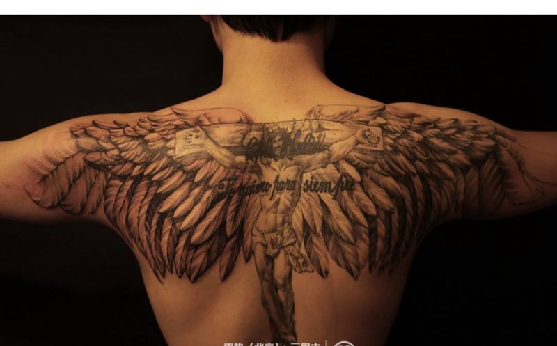 羽翼纹身图片