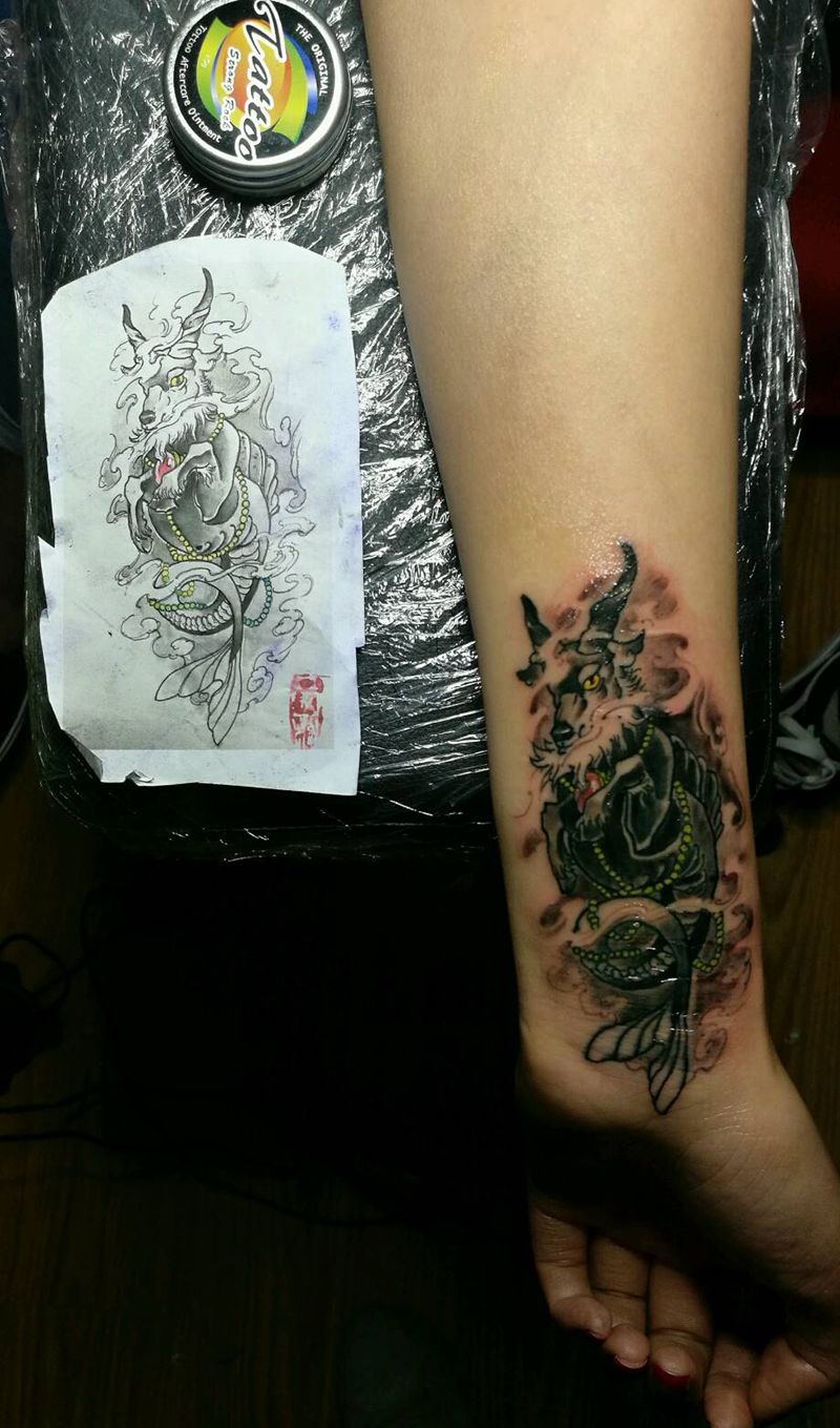 创新 设计摩羯座疤痕遮盖 恢复纹身图片