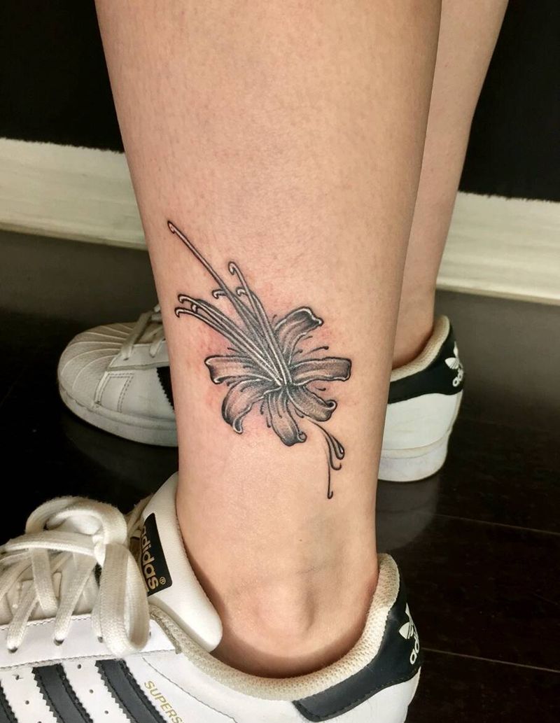 百合花纹身图片