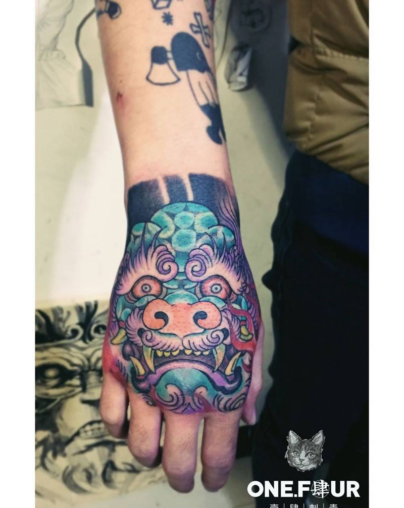 唐狮纹身图片_传统动物纹身图案