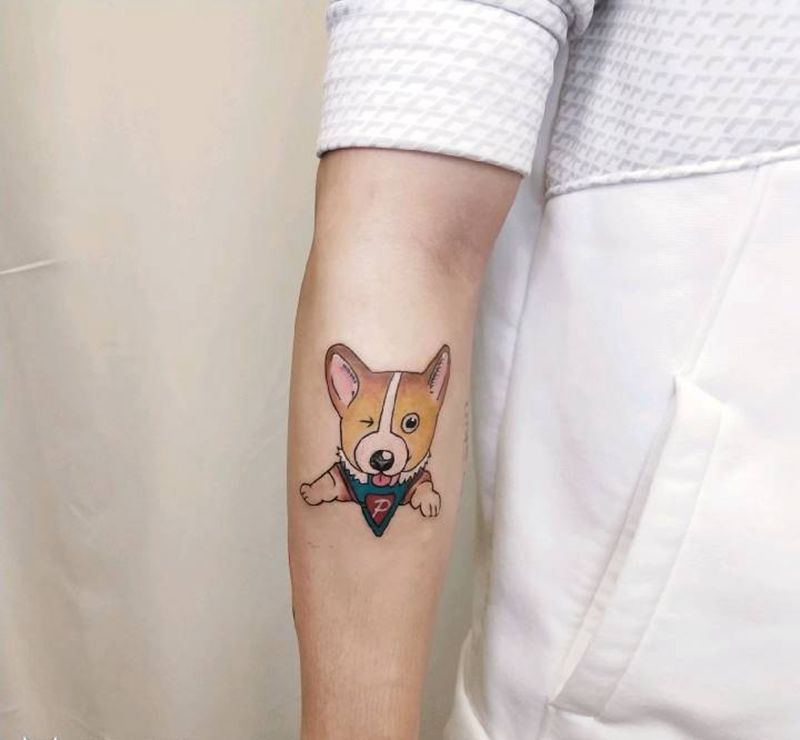 一个小可爱纹身图片_手部纹身图案