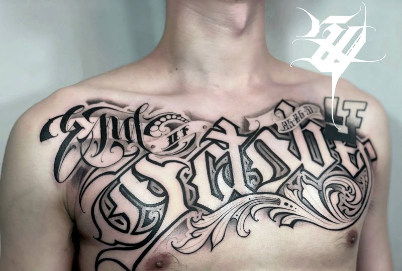 花胸纹身图片_花体字纹身图案