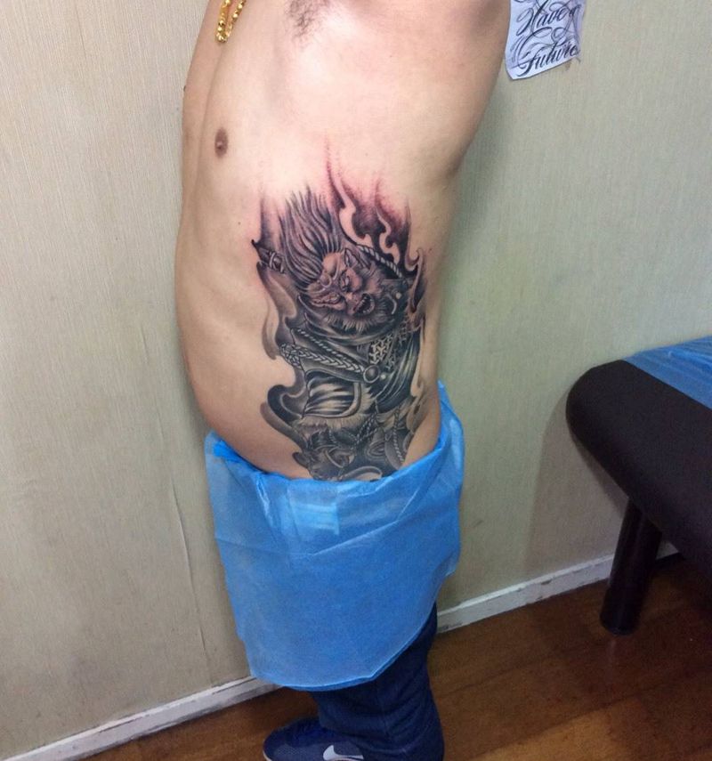 这位置有点痛，三次才做完，，纹身图片