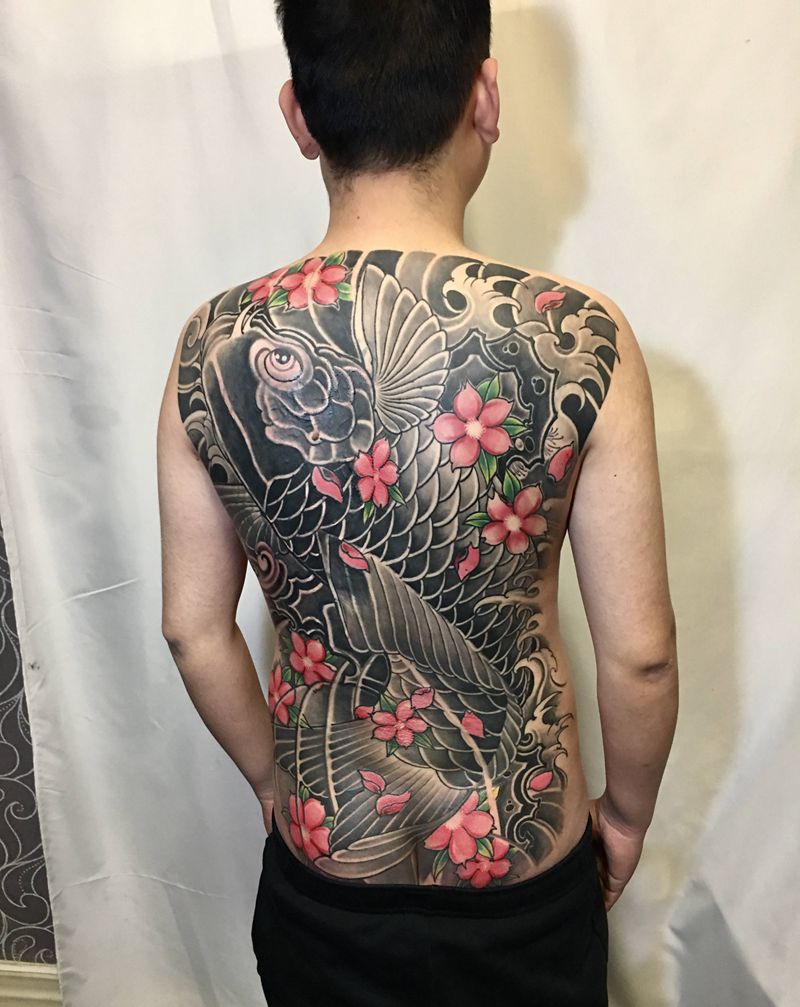 修改一个别人的旧纹身纹身图片_背部老传统纹身图案