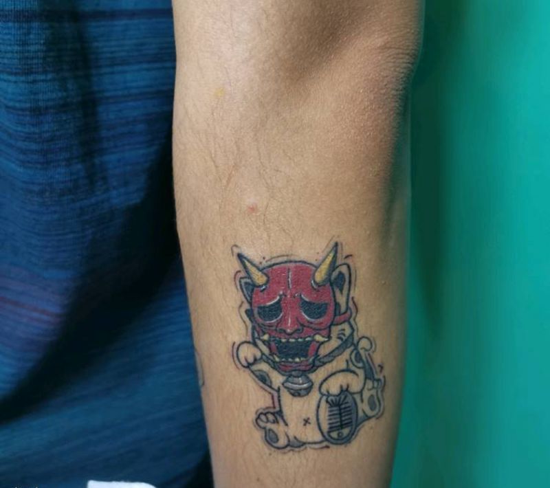 近日小作纹身图片_水彩点刺纹身图案