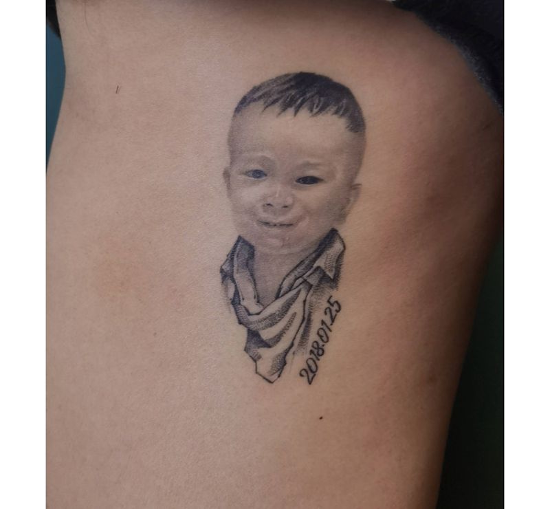 恢复几个月的小头像纹身图片_欧美写实纹身图案