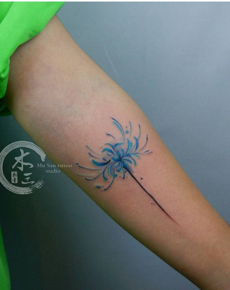 不一样的彼岸花纹身图片_手臂水墨纹身图案