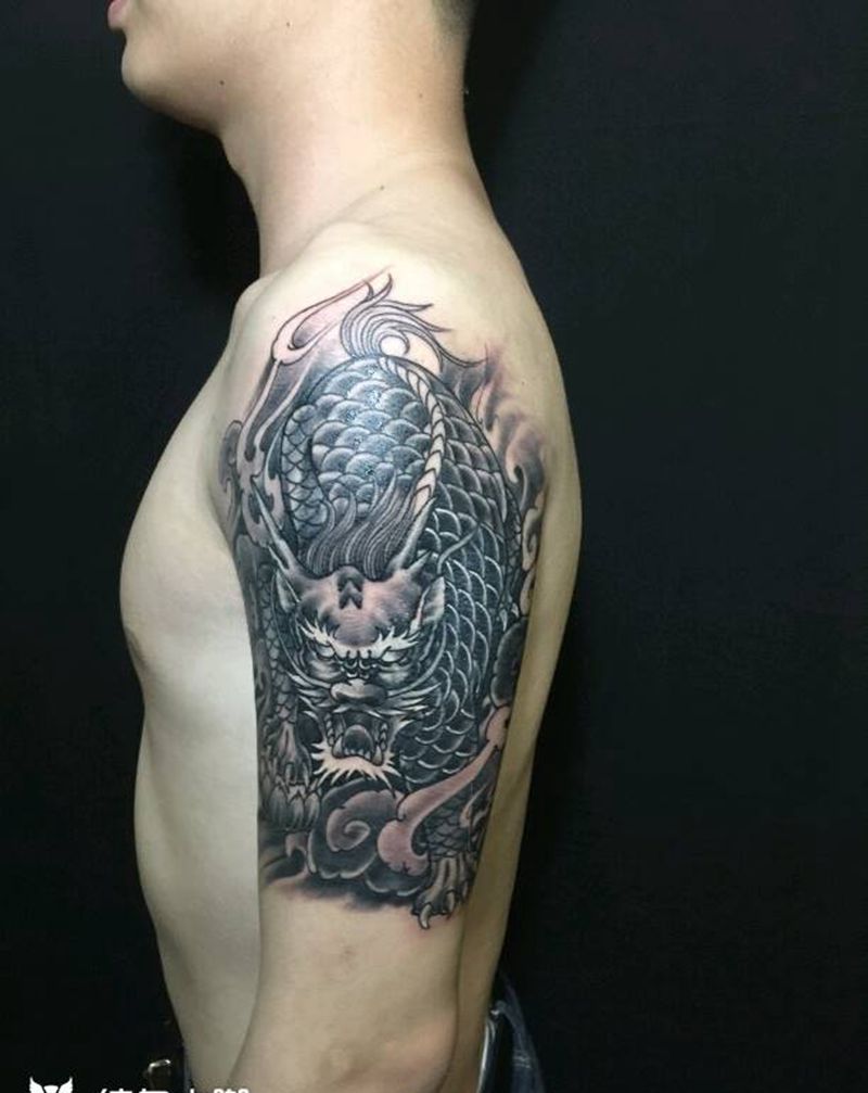 覆盖皮皮虾纹身图片