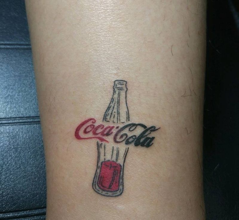可乐纹身图片