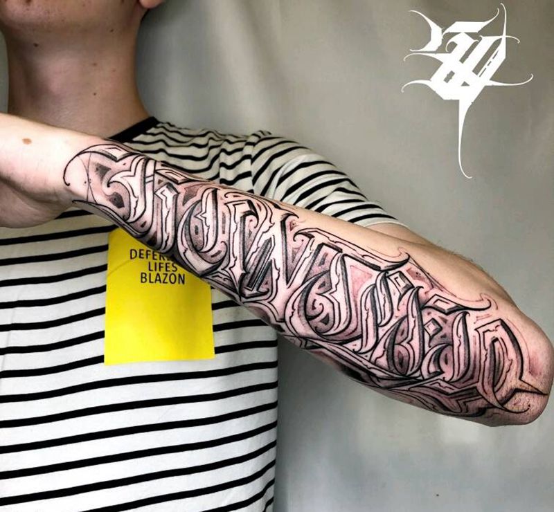 驻店师作品   字儿纹身图片_手臂花体字纹身图案