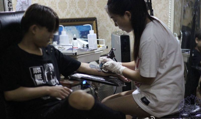 长沙御龙堂纹身作品纹身图片_成品肩部颈部手臂手部脚部腿部欧美传统清新纹身图案