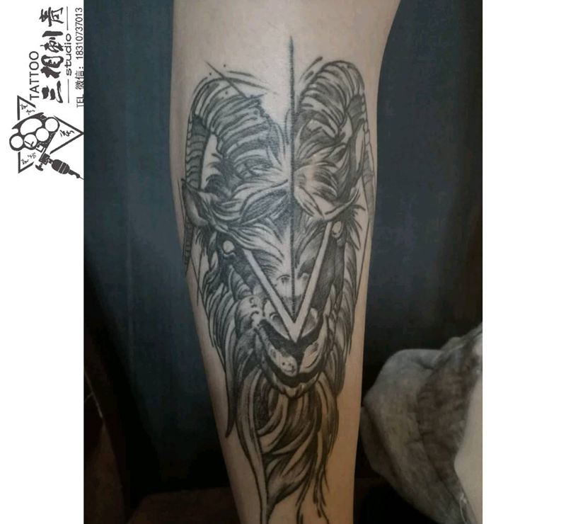 暗黑风格 羊 恢复纹身图片
