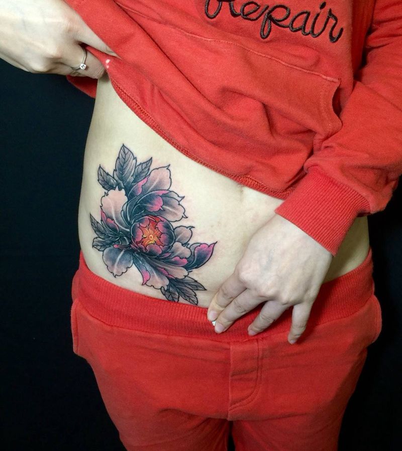 两个鼓起来的疤，一个凹进去的疤，，，纹身图片