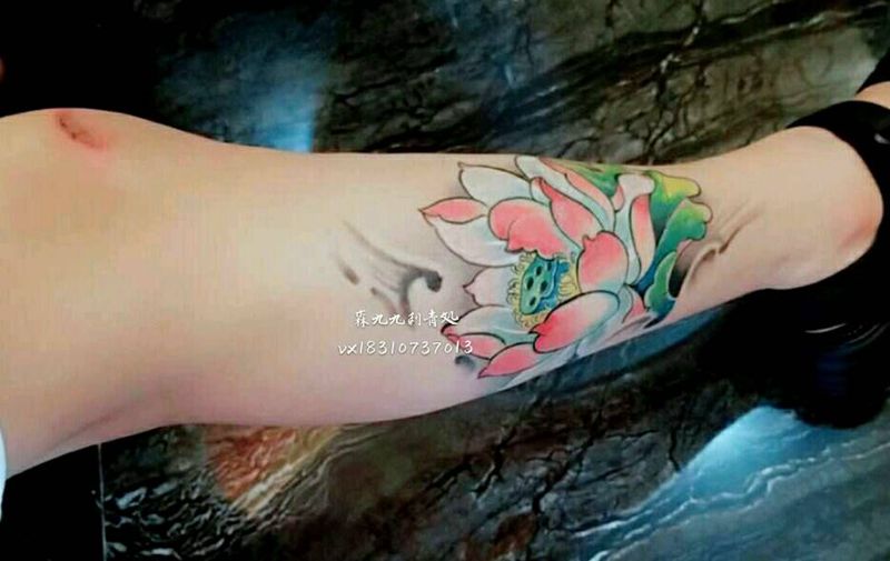 荷花 恢复反馈纹身图片