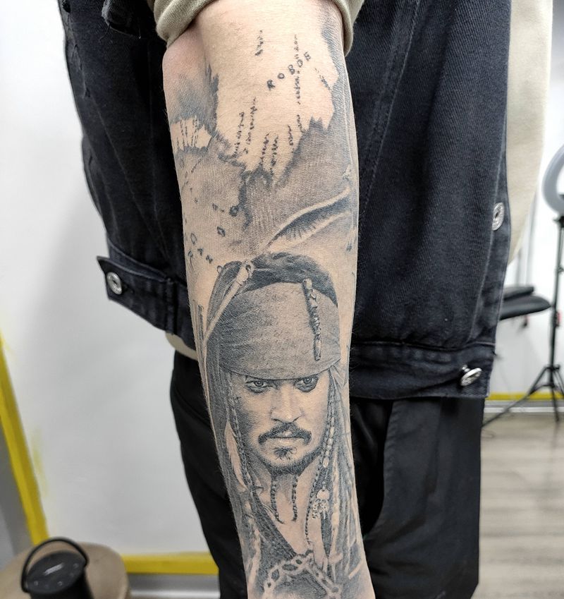 船长包小臂恢复后纹身图片_手臂欧美写实纹身图案