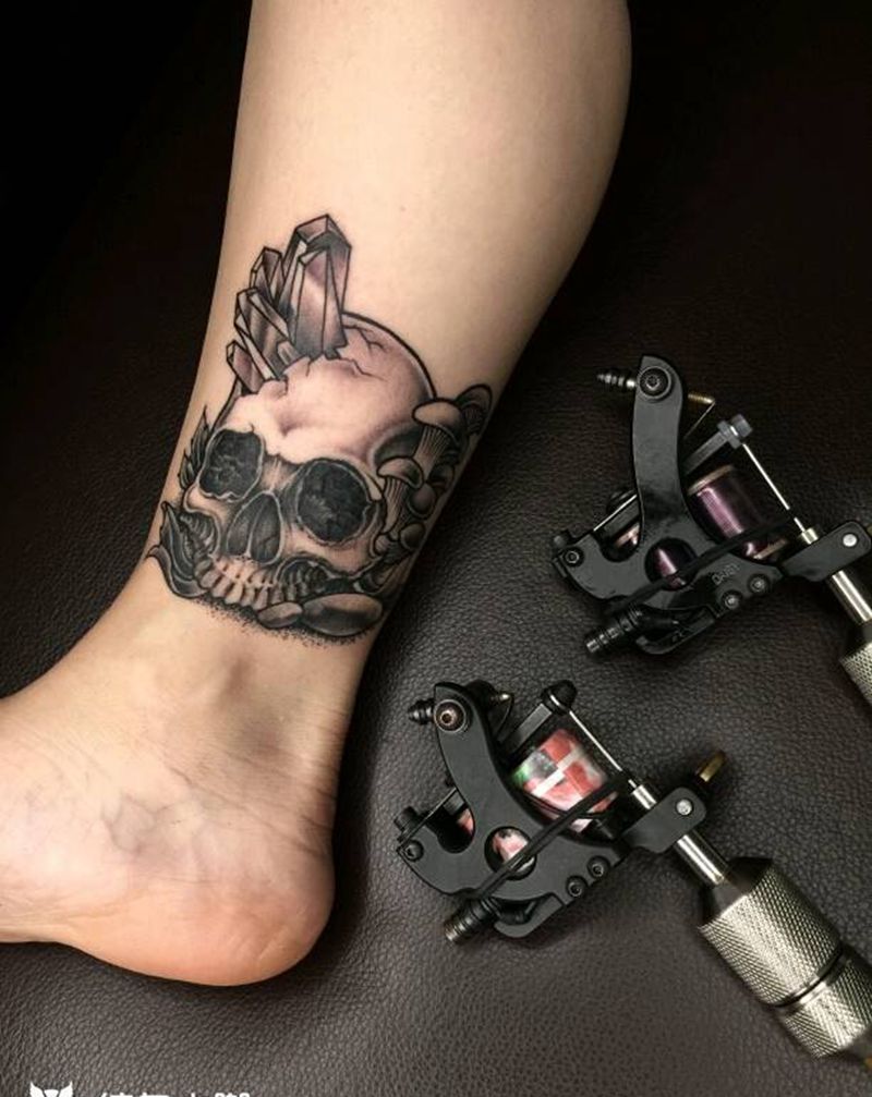 骷髅炖蘑菇纹身图片