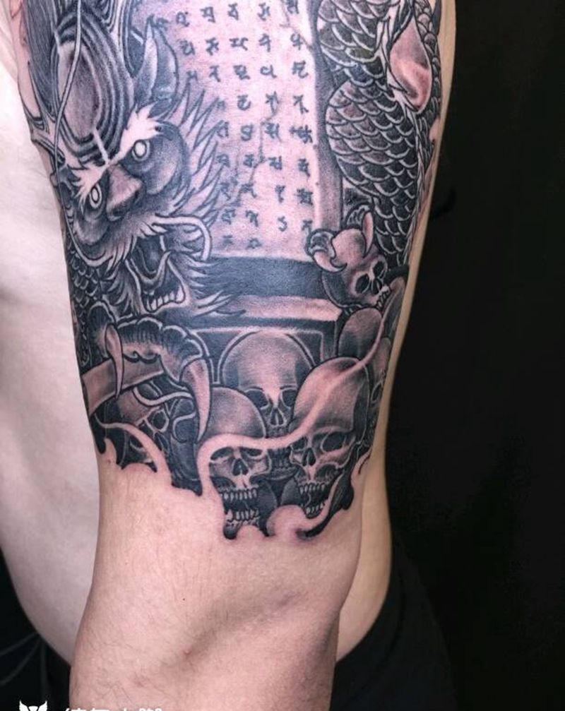 好多小骷髅，抠细节抠得好开心纹身图片