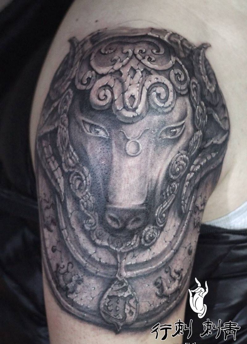 石臂纹身图片
