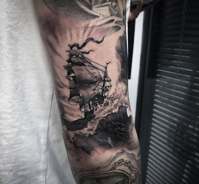 乘风破浪纹身图片_欧美写实纹身图案