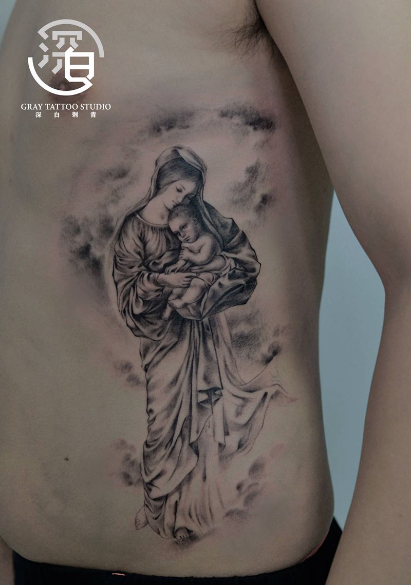 圣母纹身图片_腰部欧美写实圣母纹身图案