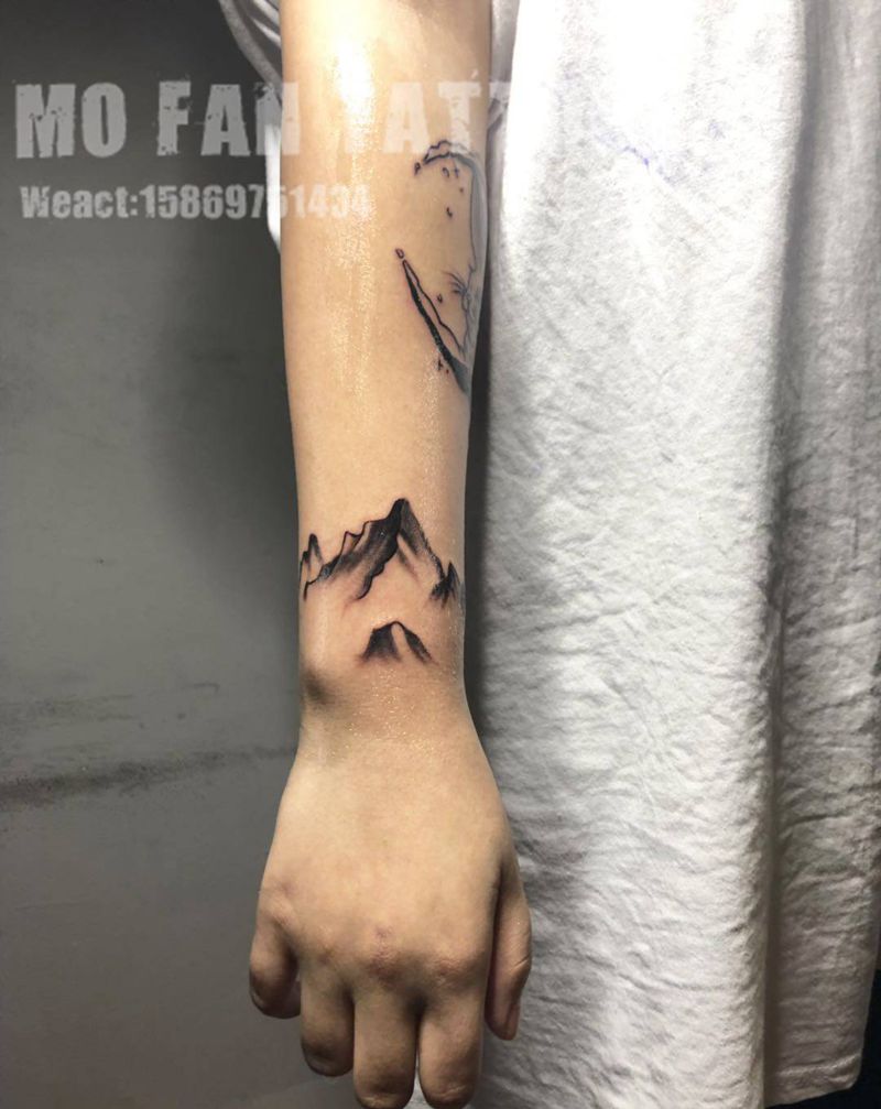 山海纹身图片_水墨纹身图案