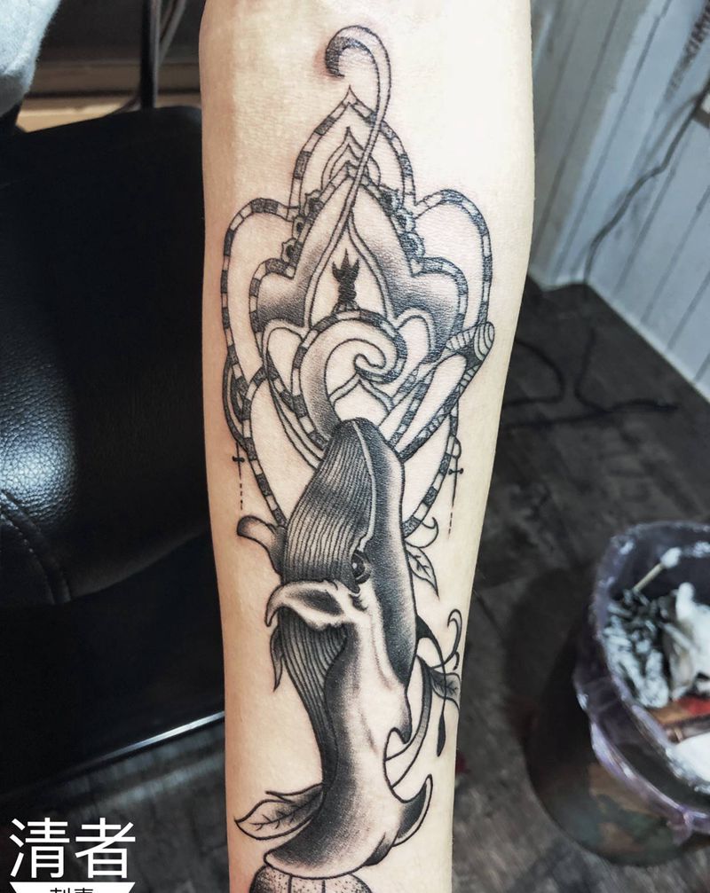 鲸鱼纹身图片_手臂纹身图案