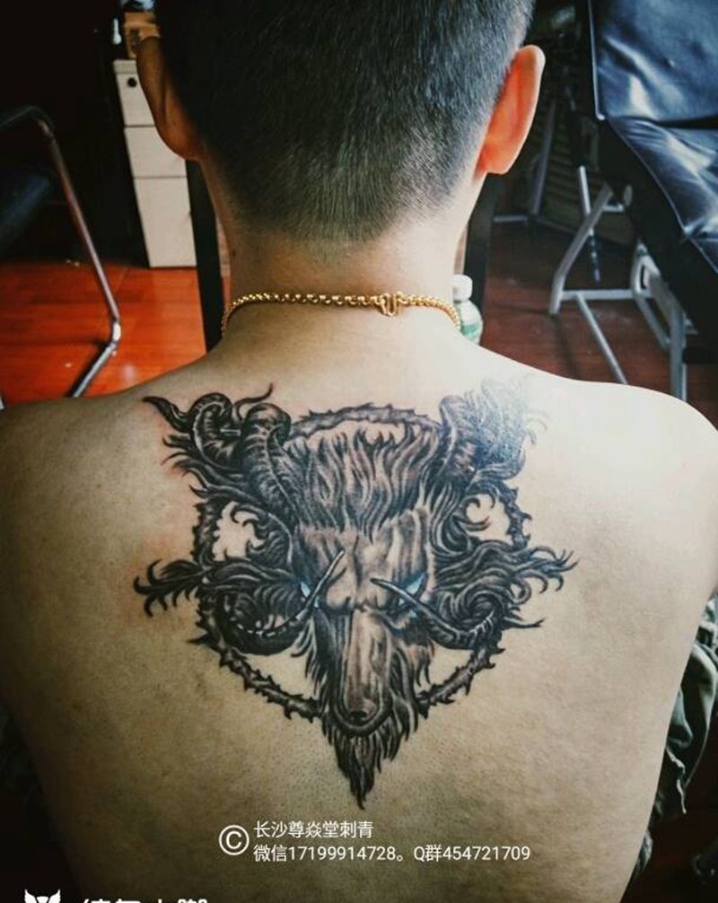 羊头纹身图片