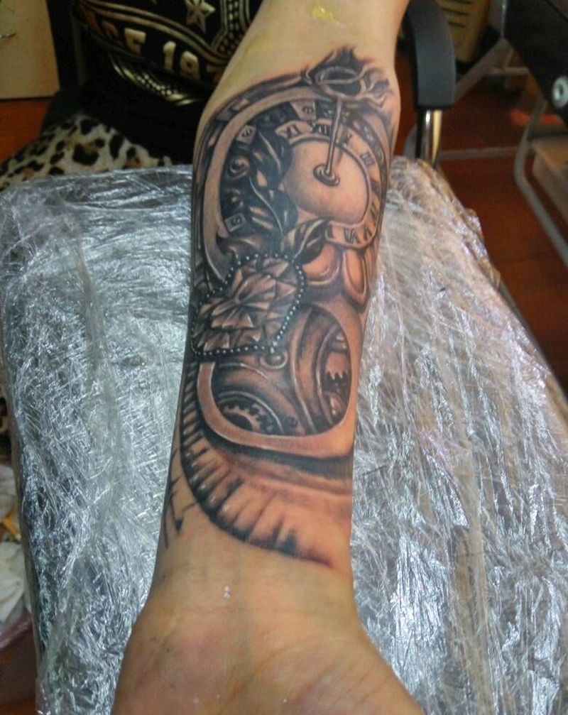 时间纹身图片
