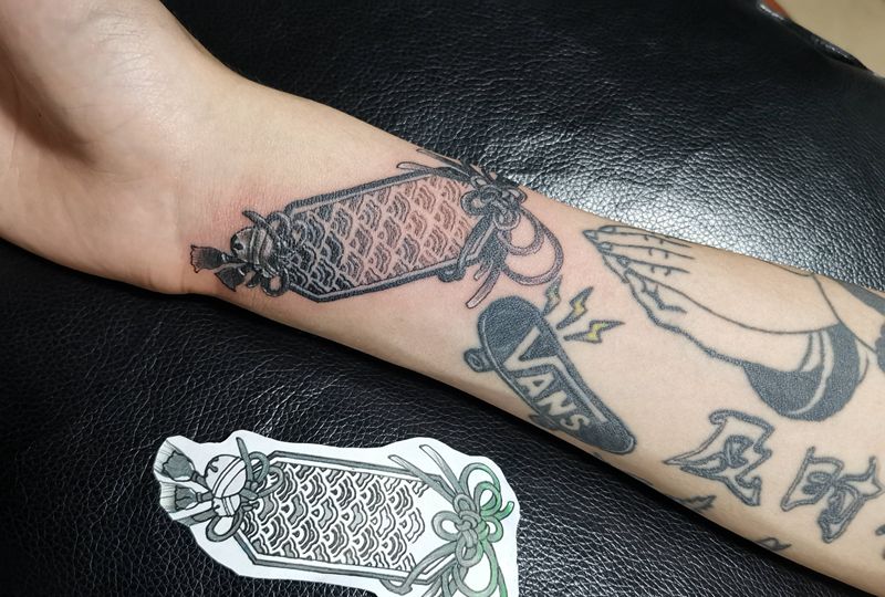 暗黑纹身图片_手臂几何纹身图案