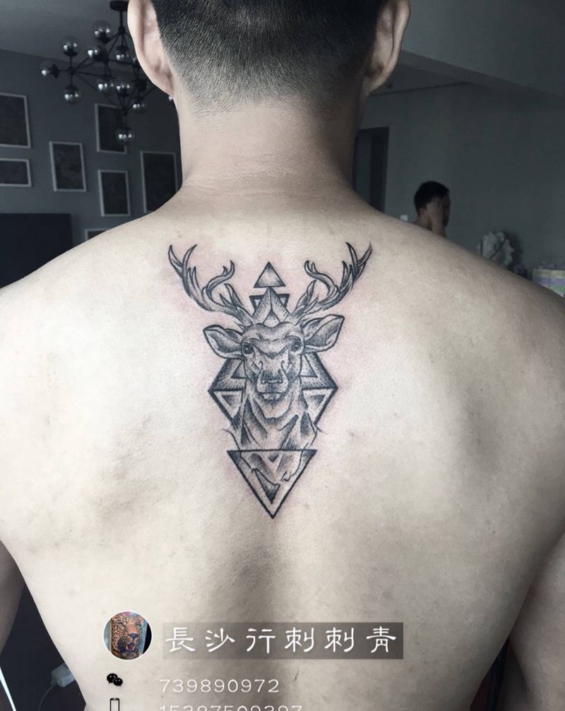 鹿纹身图片