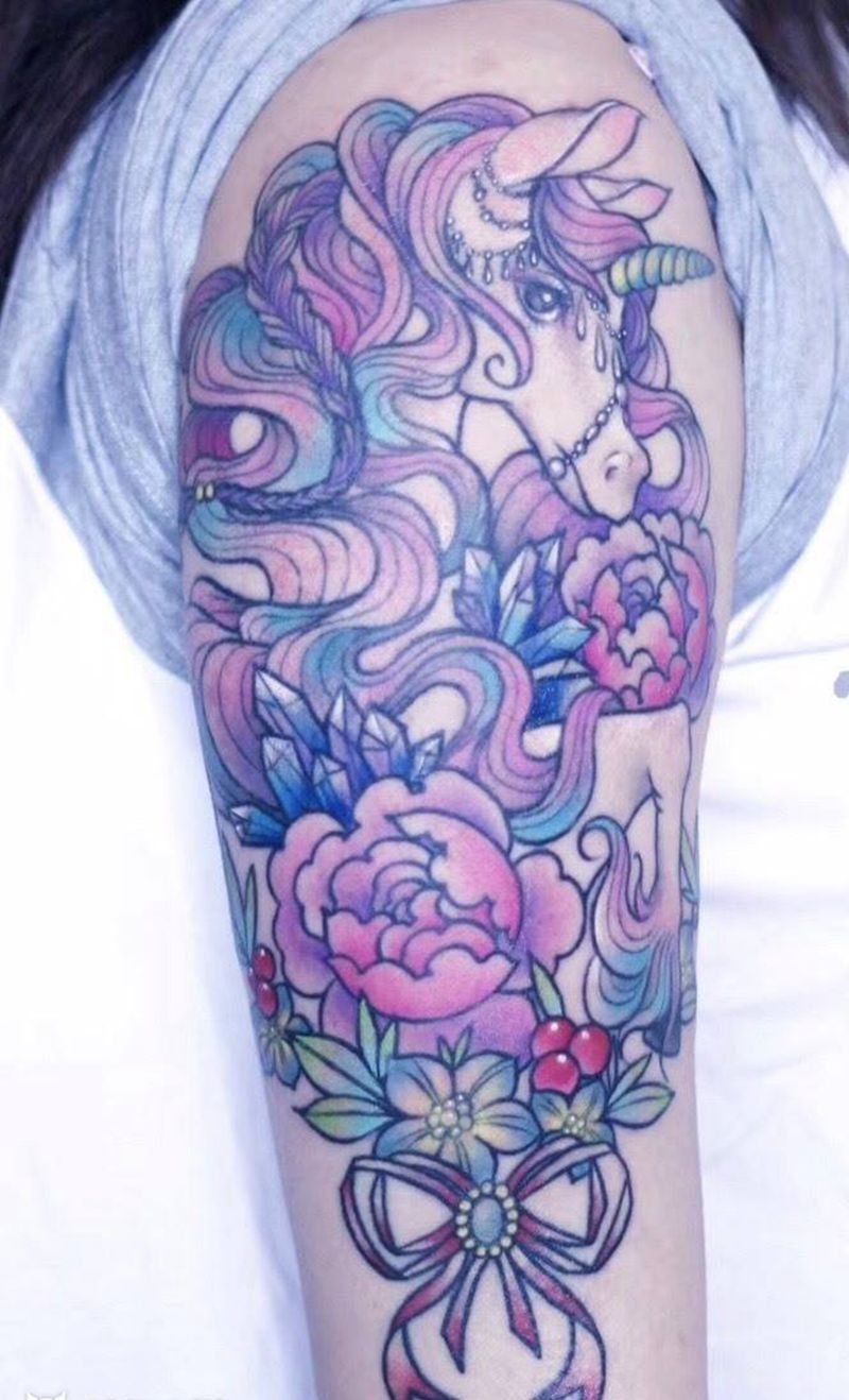 独角兽纹身图片_手臂New School水彩独角兽纹身图案