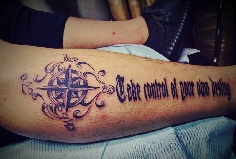 指南针纹身图片