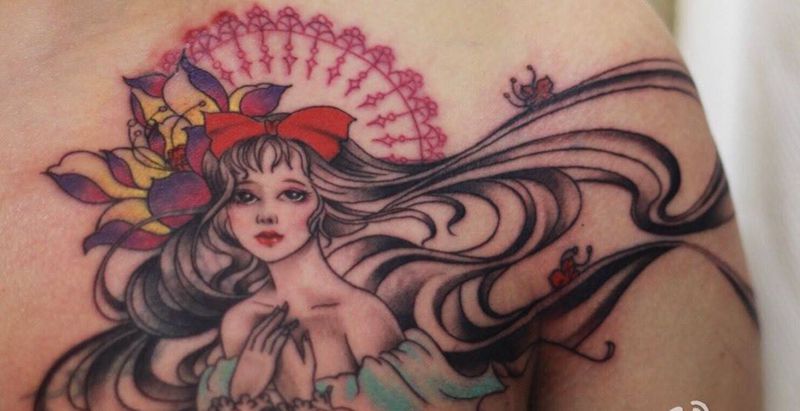 旧图遮盖纹身图片_胸部New School水彩美女纹身图案