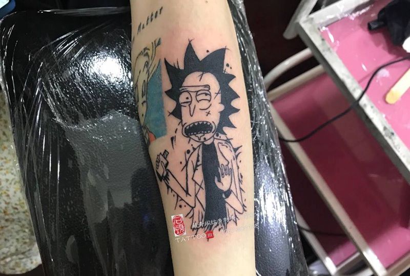 醉酒大叔纹身图片