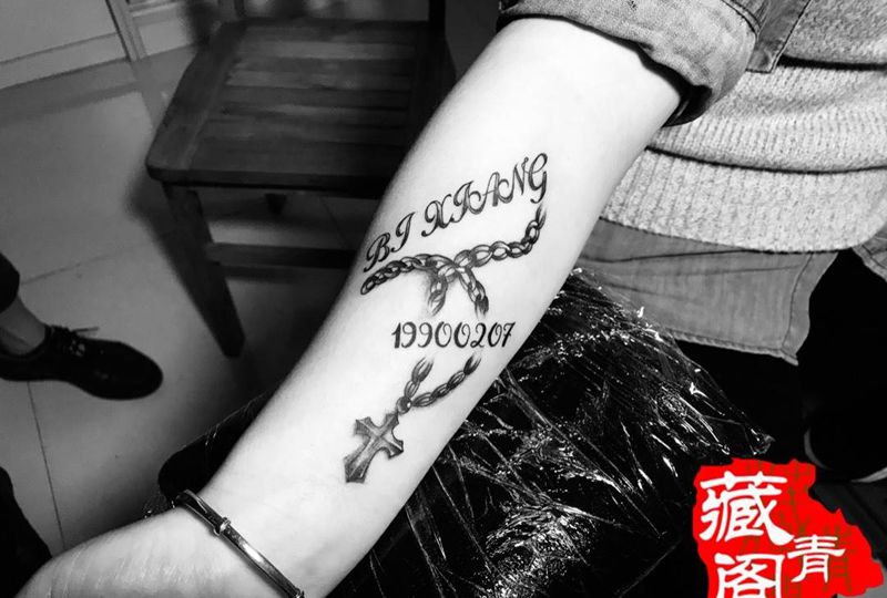 项链纹身图片