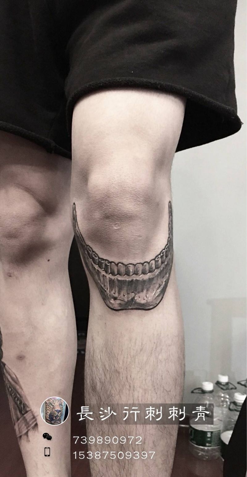 恶齿纹身图片