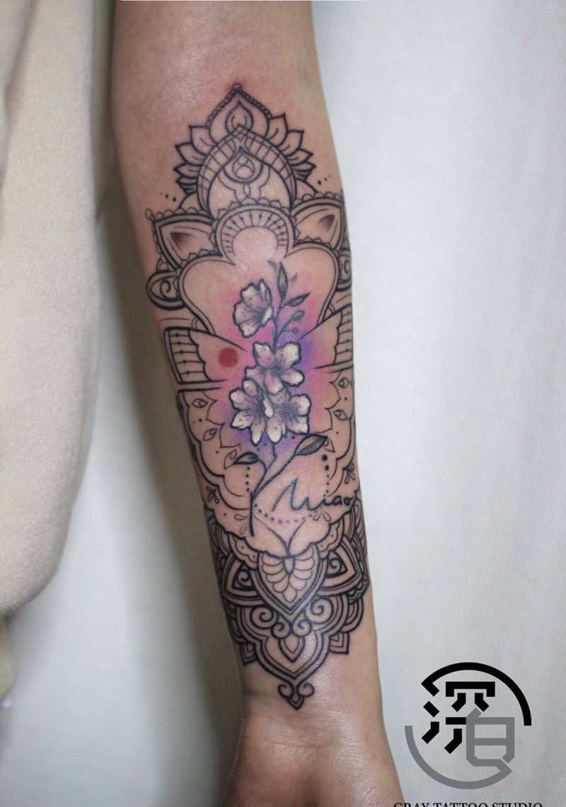 旧图修改梵花纹身图片_手臂手部点刺图腾梵花纹身图案